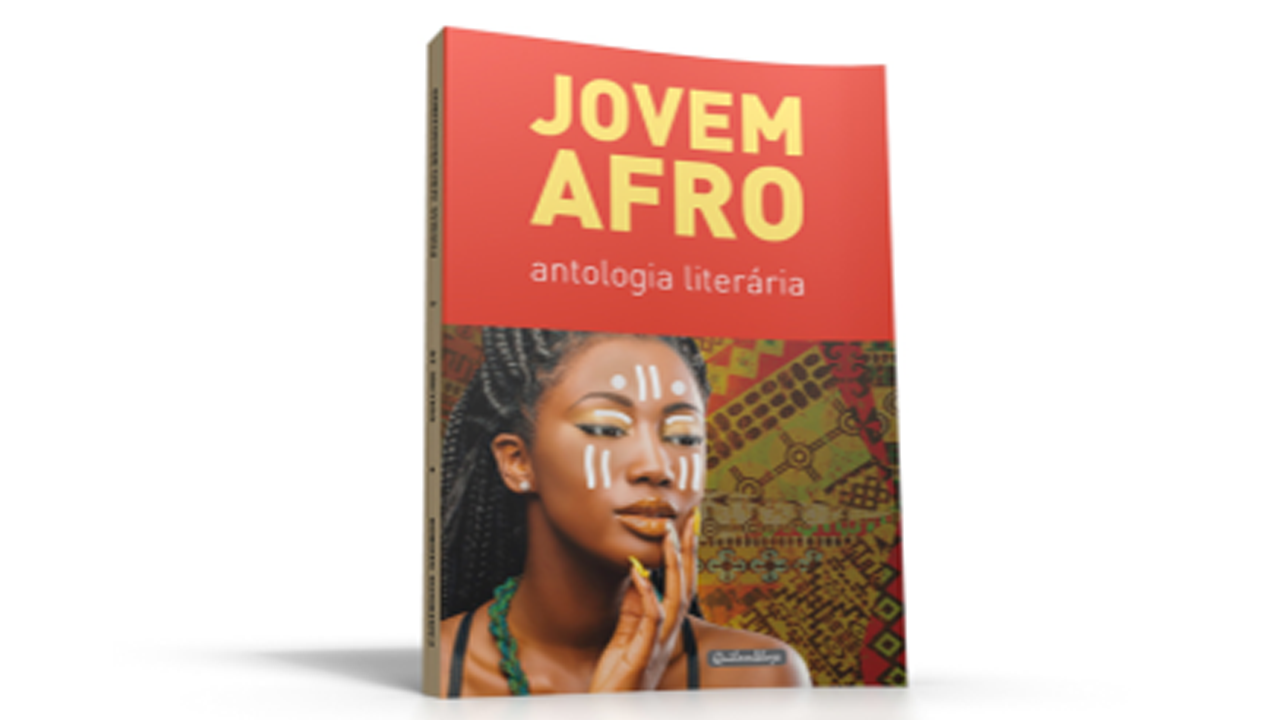 Capa do livro Antologia Jovem Afro com uma mulher negra tocando a própria face com a mão esquerda