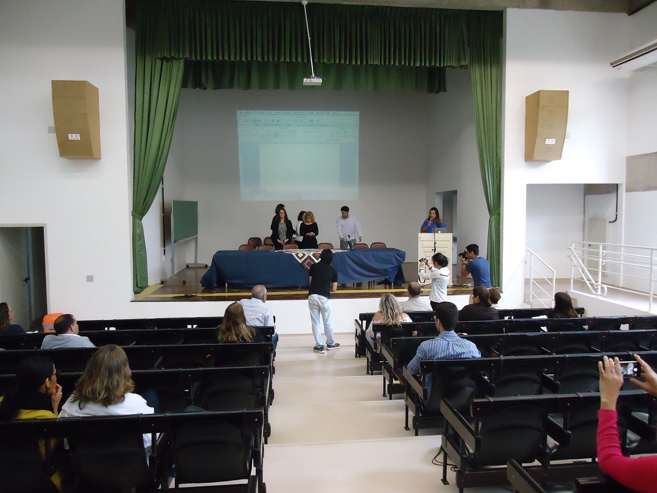 Evento: I Simpósio Internacional sobre Linguagem e Cognição (imagens: Casa de Cultura Japonesa FFLCH USP)